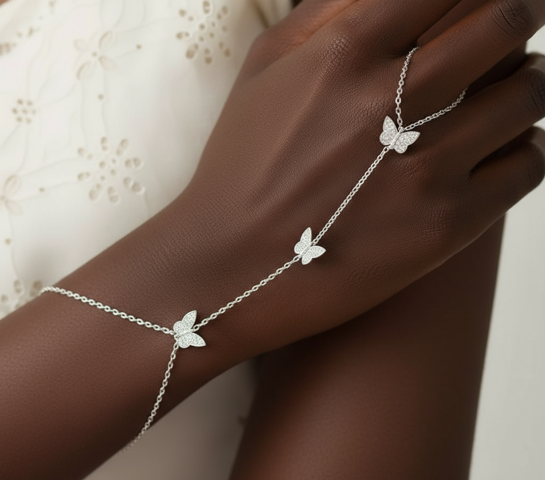 Butterfly hand chain on African model